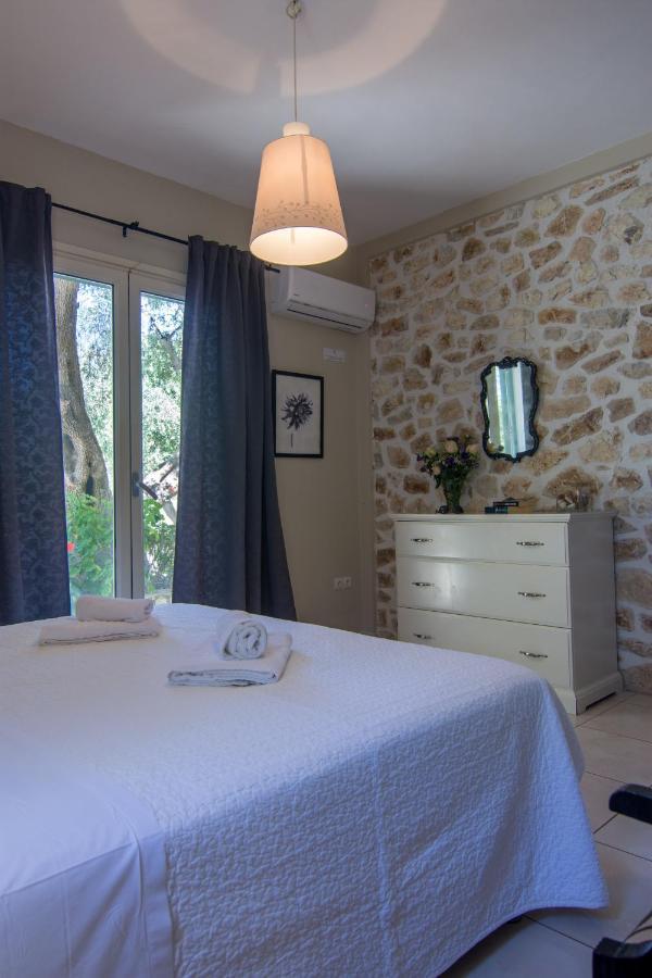 Villa Elaia Suites & Apartments No.5 가이오스 외부 사진